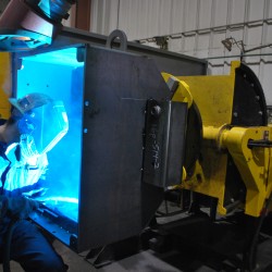 gear tilt welding positioner for multi-purpose weld shops
