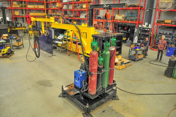 LJ's MIG welding boom mount JIB